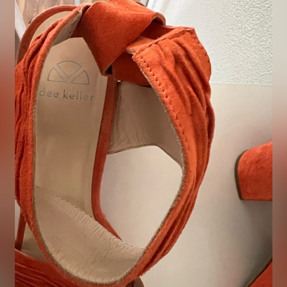 Dee Keller Leah Platform Tie Suede Sandal Heels in Orange. Size 38. - Picture 3 of 7